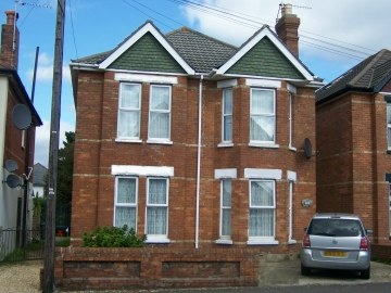 Ground floor 2 Bed Student Flat to rent, Alma Road