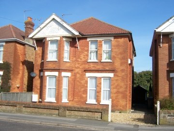 Ground floor 2 bedroom student flat to rent, Kings Road